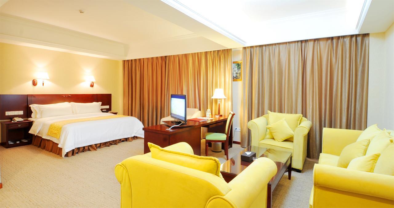 Vienna Hotel Guangzhou Airport Экстерьер фото